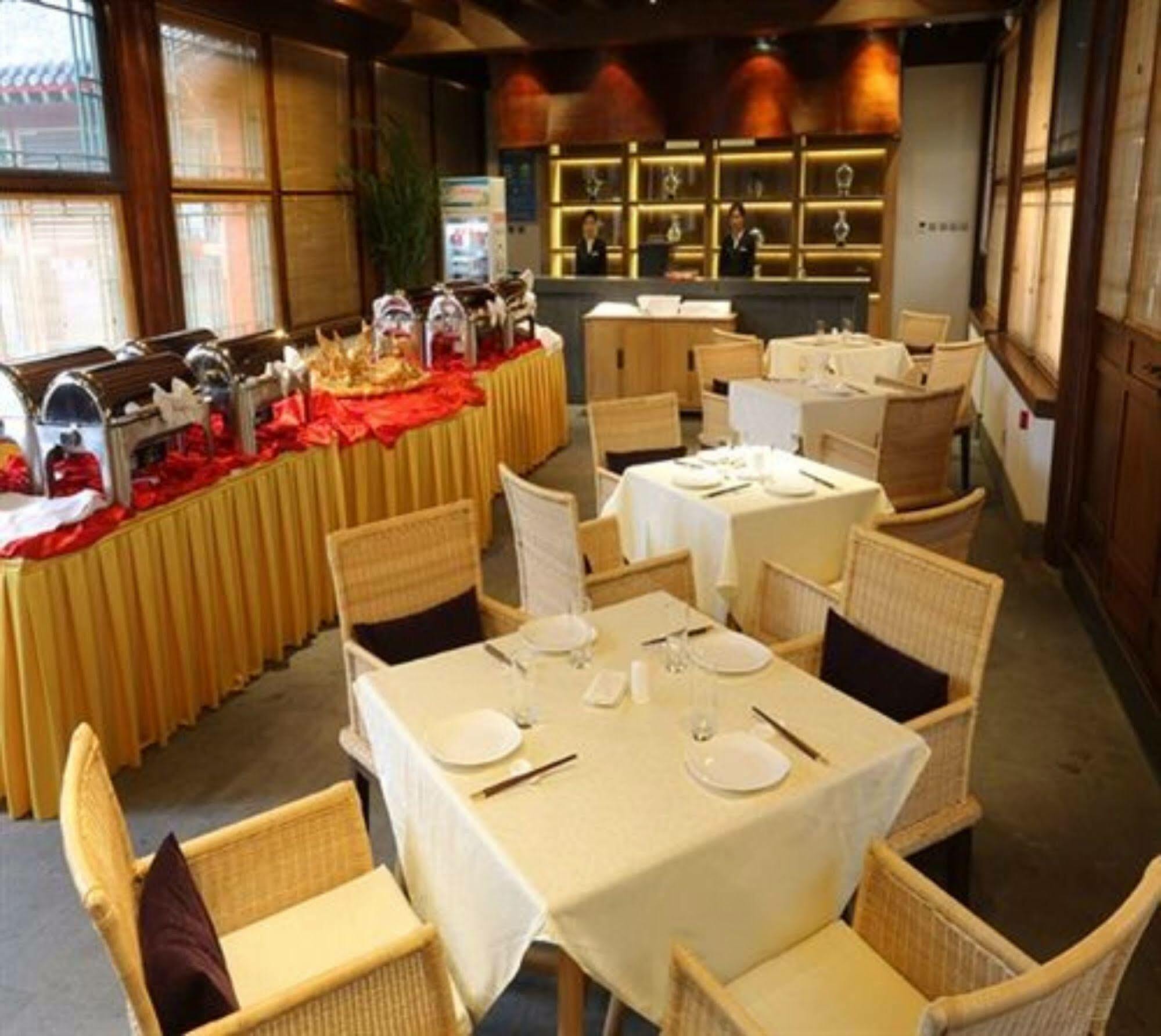 ホテル チェンドー インペリアル マウンテン リゾート 承徳市 エクステリア 写真